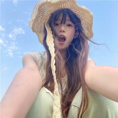 航向热带岛屿的冰山